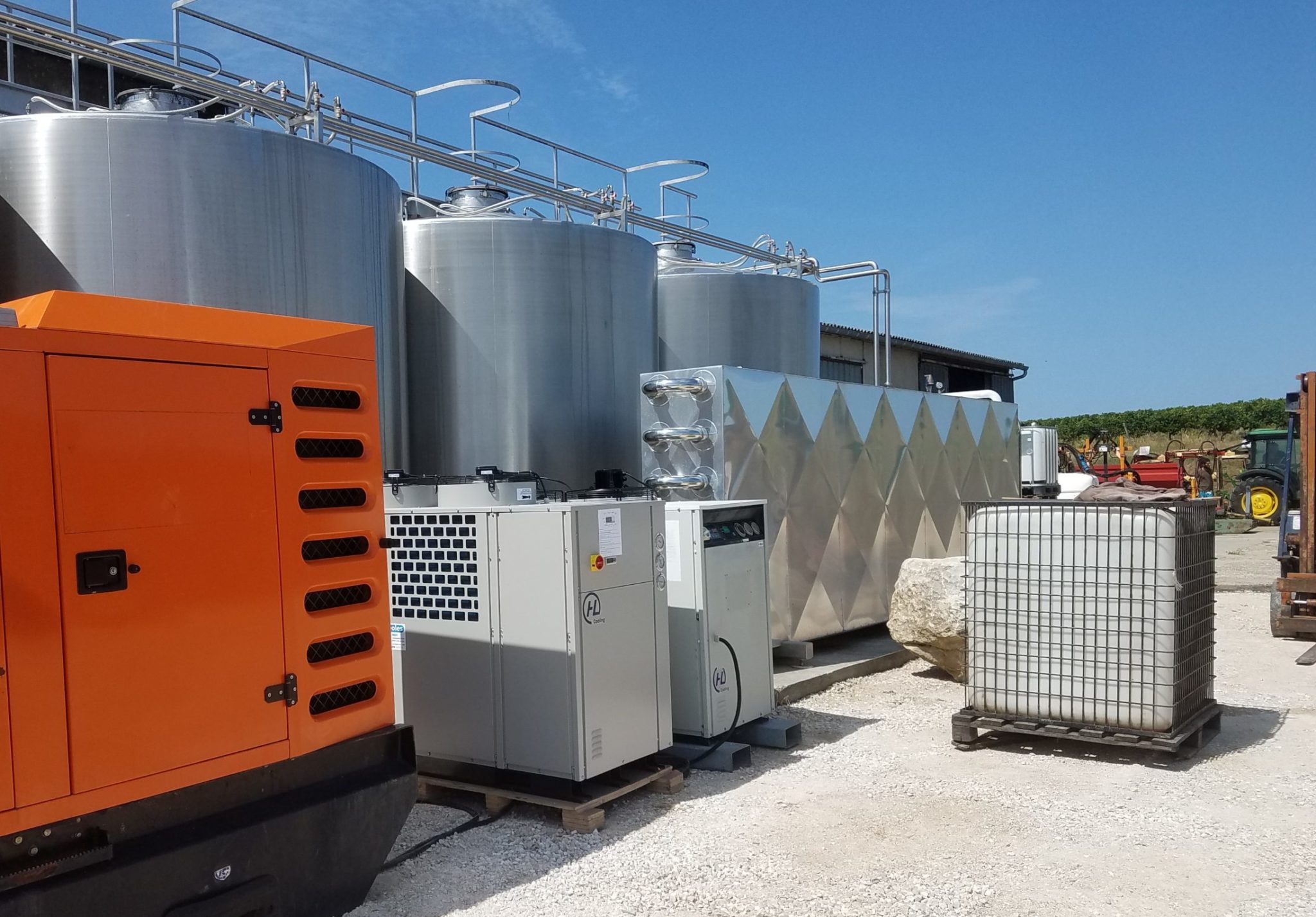 Location de groupe froid de 3 à 120 kW Groupe à eau glacée Polypoles — free download