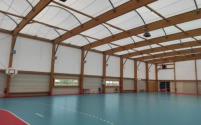 instalación de un destratificador en un pabellón deportivo